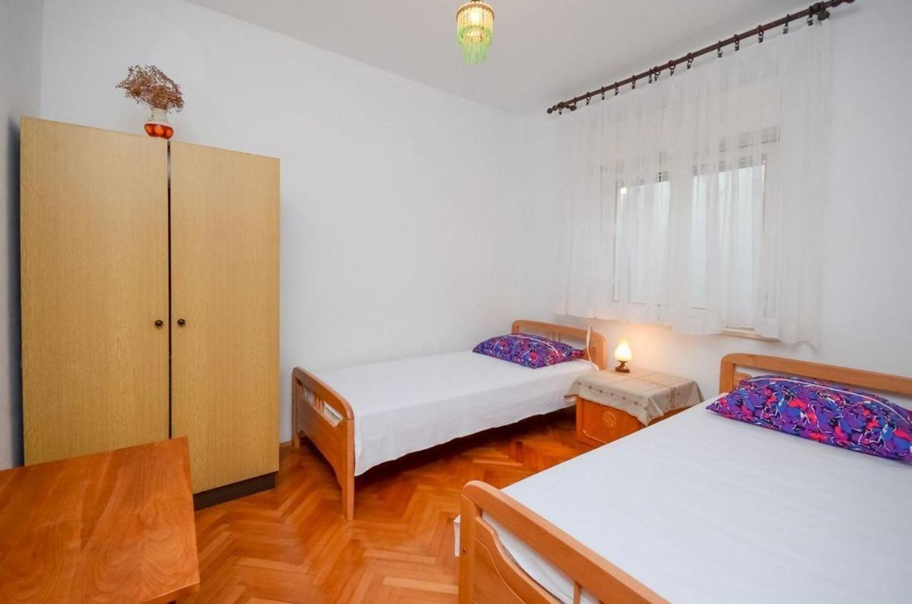 Apartments Lucia เซนญ์ ภายนอก รูปภาพ
